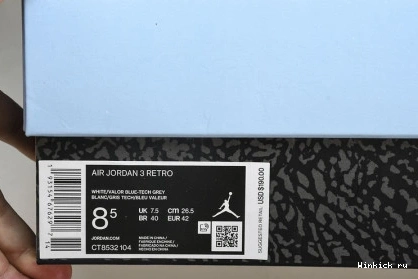 3 WHITE RETRO AIR JORDAN “UNC” 0823